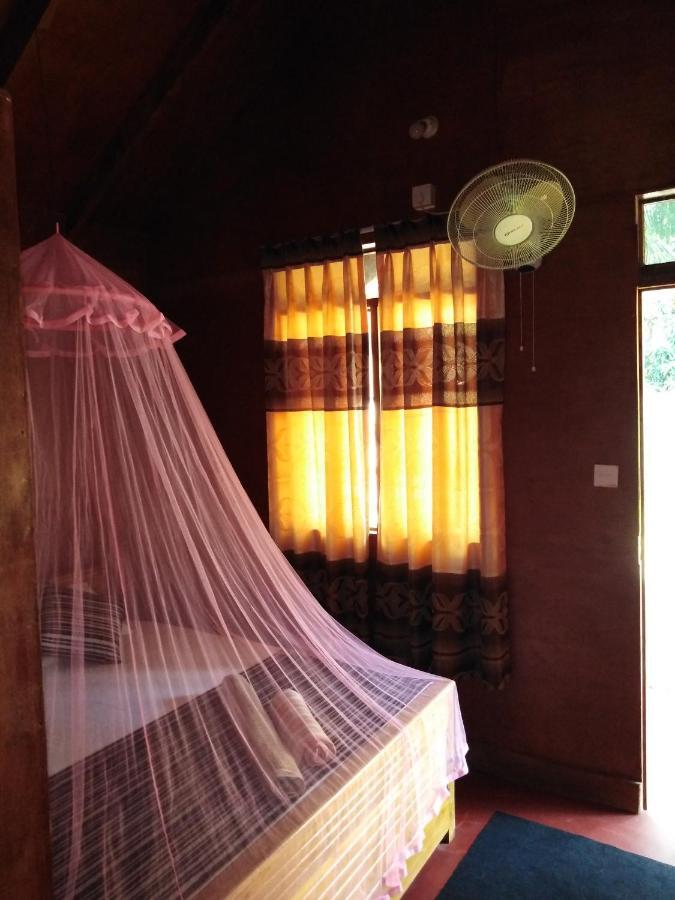 Blue Ocean Cabana Hotel Trincomalee Buitenkant foto